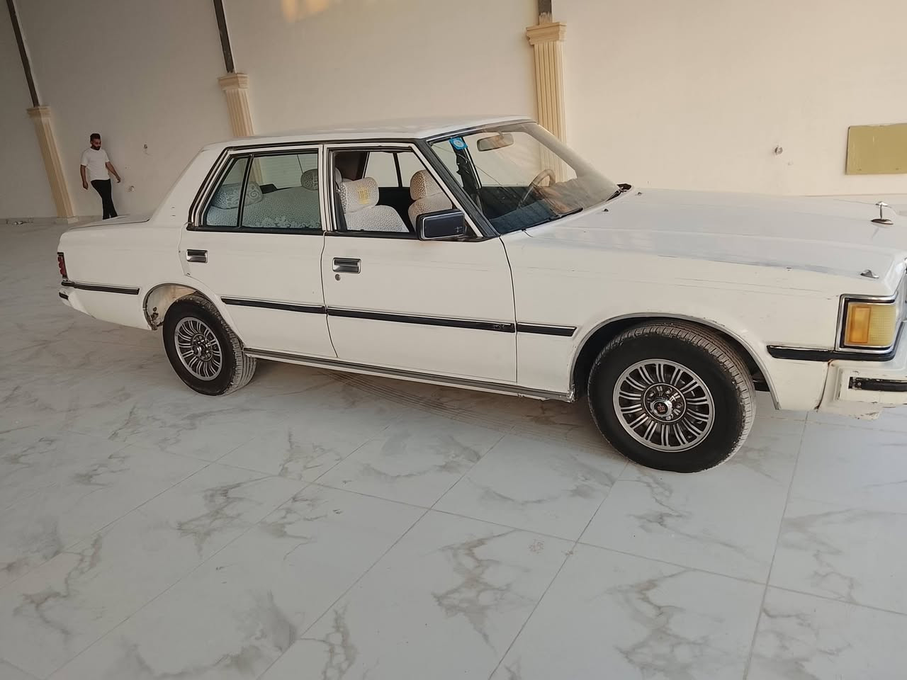 سوبر موديل 82 السيارة بلاديه مكفوله من الدعم والصبغ كلشي بيها بلادي سيارة جديدة حداديه جديدة تخم تاير جديد باتري جديد تبريد ثلج مكينه ونجي تحويل مباشر السعر 55 وبيها مجال بسيط للاستفسار الاتصال على الرقم ***********
