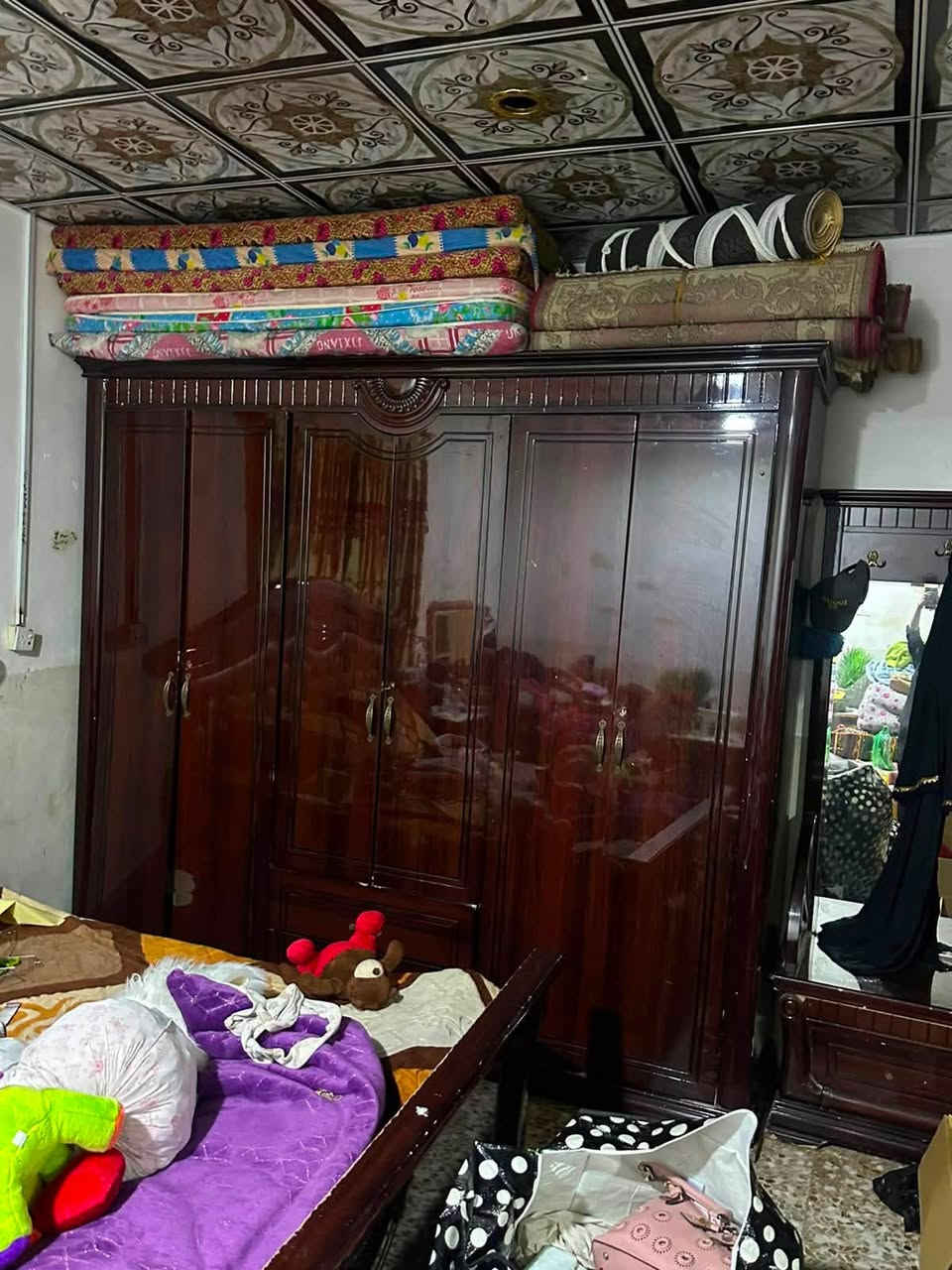 غرفه كامله للبيع جربايه وكنتور وميز مرايه نضيفه جدآ السعر
300 ألف دينار وبي مجال للشراي
الموقع : الزبير قرب مستوصف حي الشهداء
للتواصل:***********واتساب
