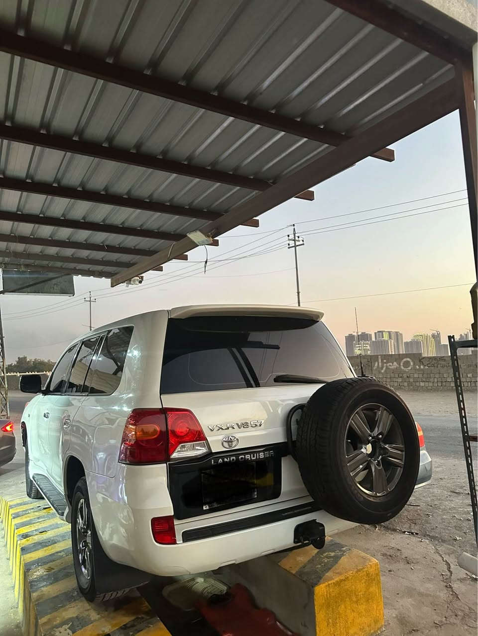 باشن برادةران وةنةوشا ٢٠٠٩VXR قةتةري دوبةي زةمان حيزام سبوخ بيليدران بيوةر گةران سةقفي بةشرت يي خؤمةنة يمةهرةز نية زور خاوين جوان شوين هةولير ١٧٠ وةرةقةو مةحامةلةيةكي برايانة *********** أربيل, العراق
