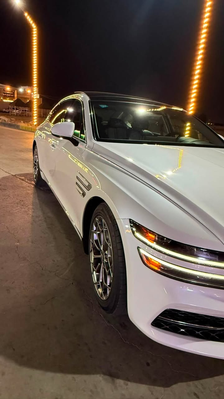 Genesis g80
السعر 295$
موديل :2024 
ماشيه 37000 كيلومتر
المحرك 2500 تيربو
حادث السياره : تقرير غرق وشغاله من امريكا وتكدر تتاكد من تقرير السياره وهنا بالعراق صار بيها بارد وتكحيل بالباب والجنطه شي قليل كلش
اريباك ما طاك بيها 
مواصفات معروفه 
فتحه سقف
حساسات امامي خلفي 
رادارات 
تشغيل عن بعد 
كشنات تدفئه 
ستيرن تدفئه 
كشنات جلد
انظمه سرعه 
تنبيه خروج عن المسار 
وهوايه مواصفات داخل السياره
السياره رقم بصره حره 
الرقم : ***********
***********
