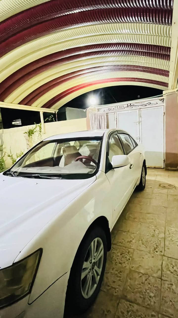 سوناتا 2009 رقم اربيل سنويه نافذة بيها صفحة معورة ابيع مصبوغه حزام تخم تاير حدادية جديده باتري جديد منضومة فيت بم جديدة كهربئات شغالة تبريد شغال سعرها 78 عنوان ديوانية غماس ***********

