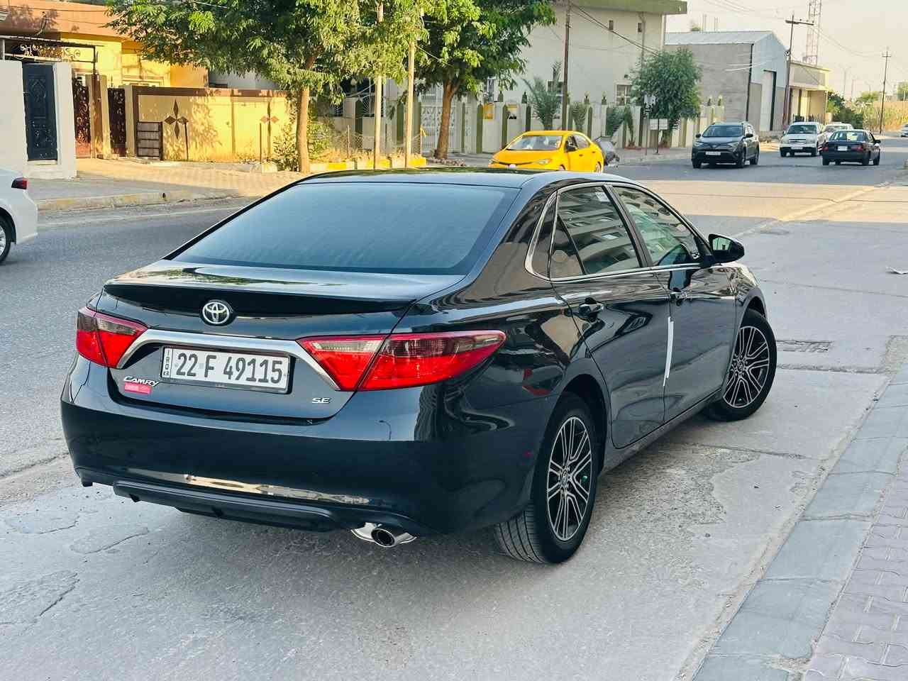 كاميري موديل 2016  سعره 122 مواصفات SE كشن جلدو كهرباء ويل ١٧ تبريد مركزي كير محرك برغي مامفتوح سيارة بيها قطعة و نص  باقي مكفول كفالة زينكة سنوية هزة رقم كلها جديد بسمي   ٤ طايرات جديد صدر جديد مكاني كركوك 
***********
