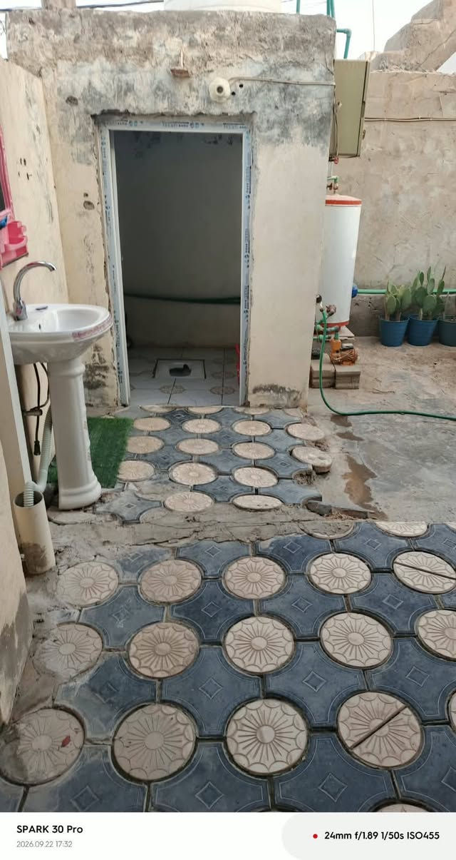 السلام عليكم
ابيع بيت عقد زراعي غرفه صاله مطبخ حمام دخلي خارجي مساحه 150 م مكان البيت قرب مخازن النجف الغذائيه كراج سياره البيت حتوي كيزر خزان ماي تخم قنفات كاونتر البيت حلا من الصور الاستفسار اتصال بل رقم (***********) ابو علاء

نص مكتوب في الصور:
- SPARK 30 Pro 2026.09.22 17:31 • 24mm f/1.89 1/25s ISO6590
- SPARK 30 Pro
- 2026.09.22 17:32
- 24mm f/1.89 1/50s ISO572
- 2026.09.22 17:31
- 24mm f/1.89 1/50s ISO3812
- SPARK 30 Pro 2026.09.22 17:31 24mm f/1.89 1/20s ISO6939
- 24mm f/1.89 1/50s ISO455
- SPARK 30 Pro 2026.09.22 17:30 • 24mm f/1.89 1/50s ISO3890
- SPARK 30 Pro 2026.09.22 17:32 24mm f/1.89 1/67s ISO341
- 2026.09.22 17:33
- 24mm f/1.89 1/50s ISO2006