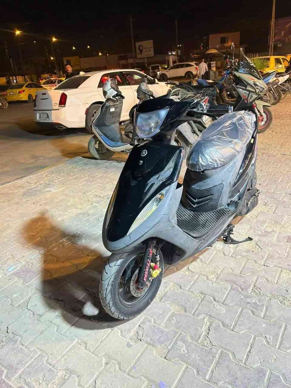 السلام عليكم دراجه للبيع نضيفه الدراجه خير من الله 
السعر خاص متواجد واتساب***********
