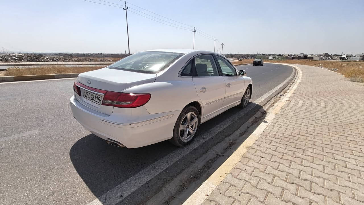 ازيرا موديل 10 خليجي شکل ریاضي
محرك و كير شرط

تبريد ثلج صدر جديد

شاش ایباد

السياره جديد

رقم اربيل نكليزيي

شرط تحویل

المكان سياره / كركوك

السعر 90 بيه مجال

***********
