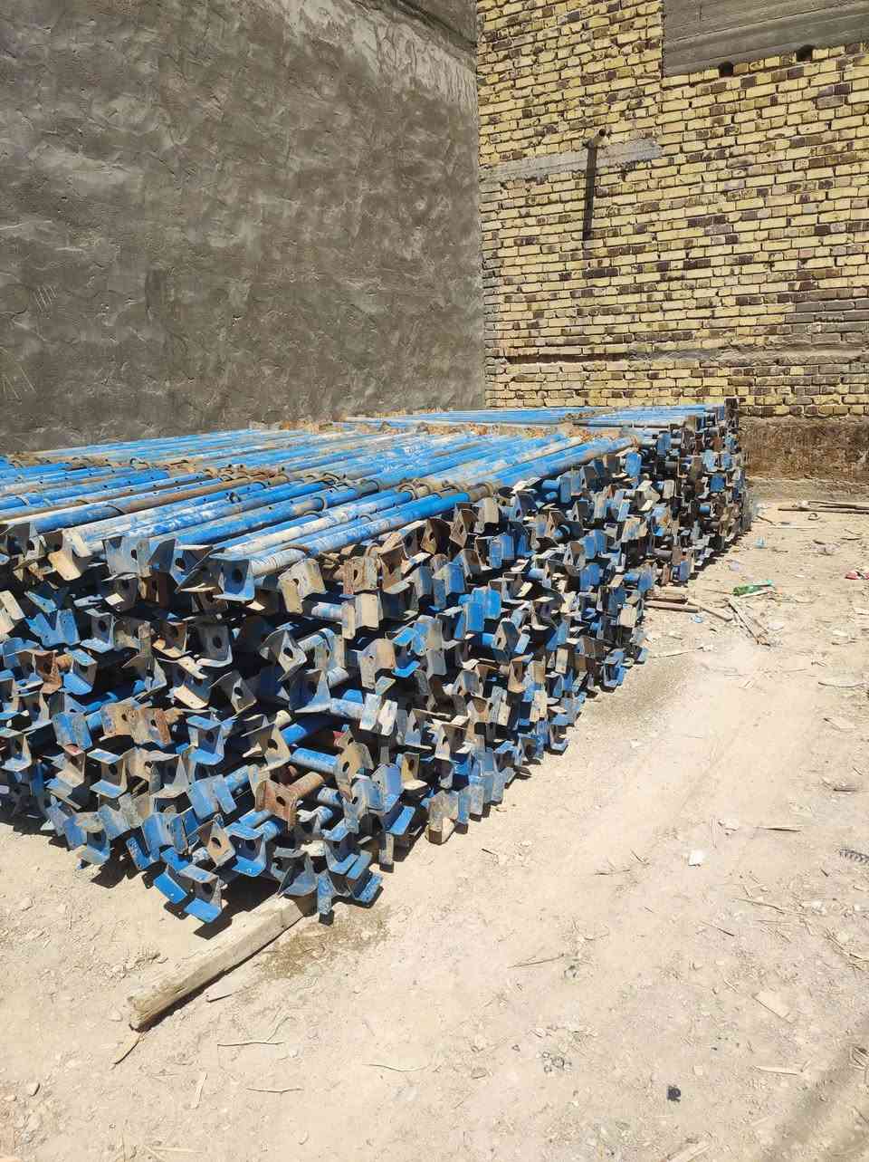 السلام عليكم جكات للبيع حاضن سن خشن الوزن الثقيل نظيفات حيل مثل ما موضح بالصوره العنوان بابل المركز رقم الهاتف ***********

