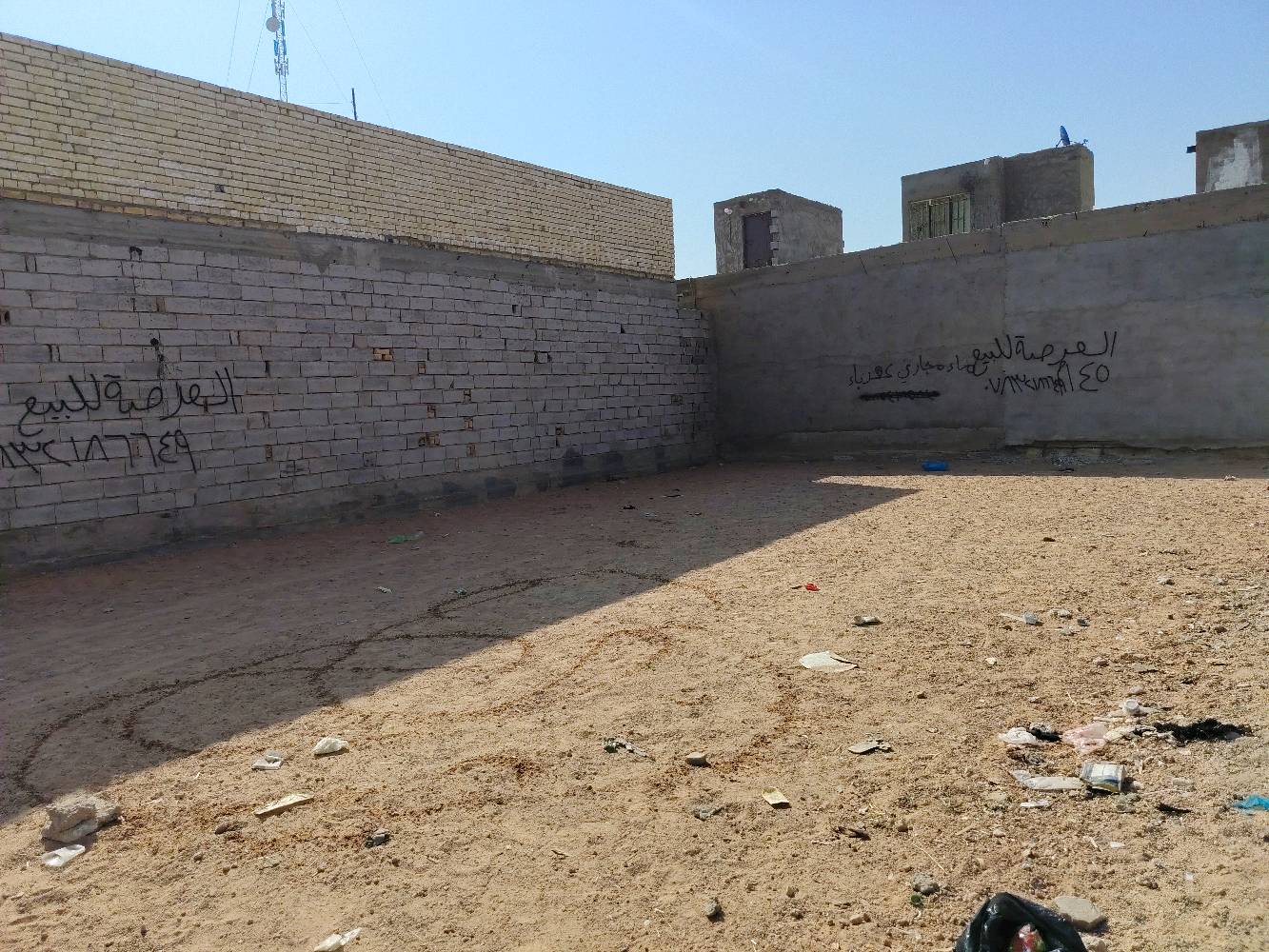 عرصه للبيع مساحته 145 متر 
لواجهة 9.67
لنزال 15متر
موقع مميز براكيه
مقابل شارع علكم مجاور اسواق ألامير
***********