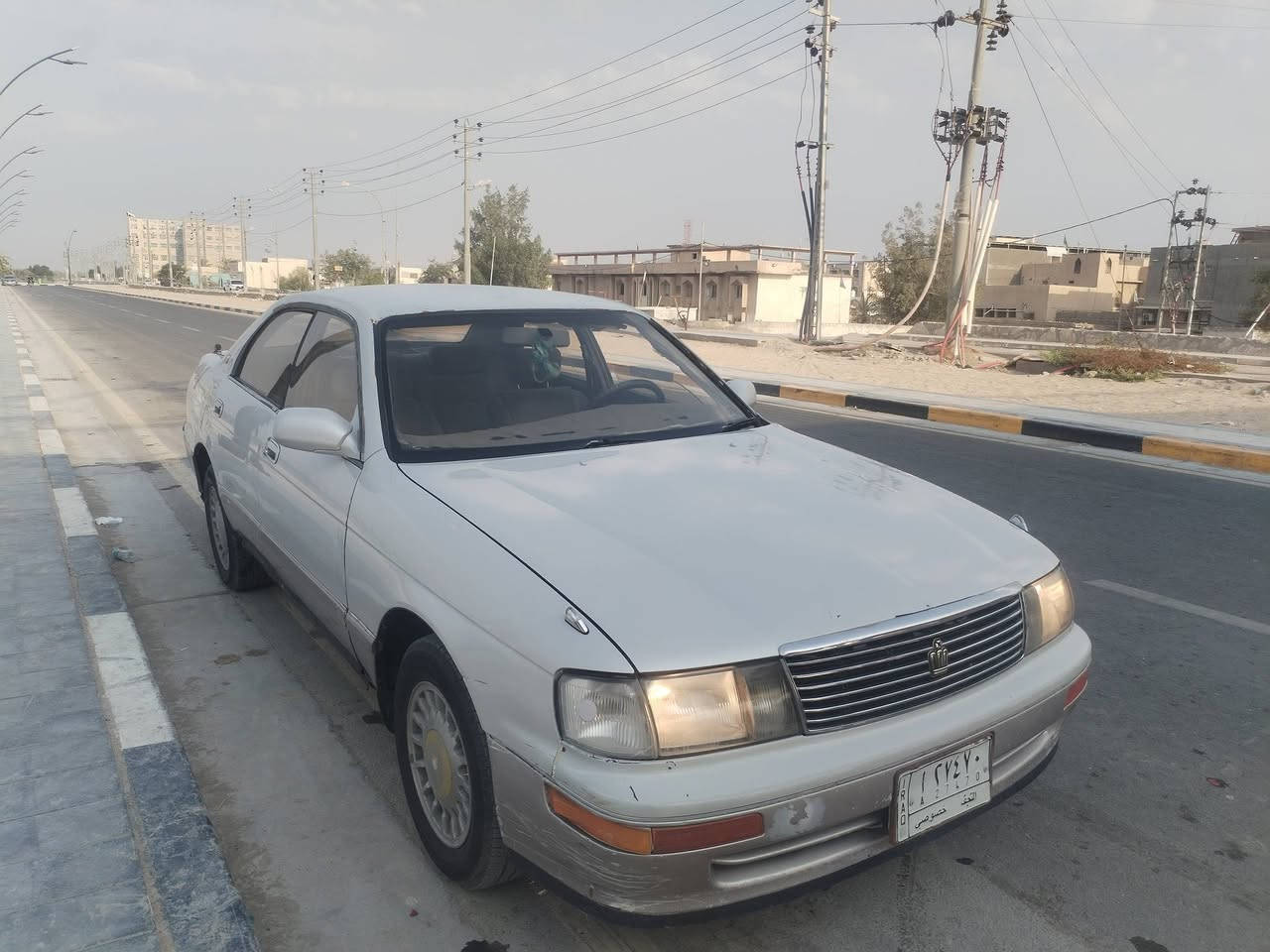 سلام عليكم بطه للبيع مديل ٩٣ سنويه ٢٠٢٩ سياره حداده توه مبدله كفاله عامه من كلشي رقم نجف مكينه ٣٠٠ بلاد مكان لبصره قضاء لمدنيه مستعجل عله لبيع  ***********
