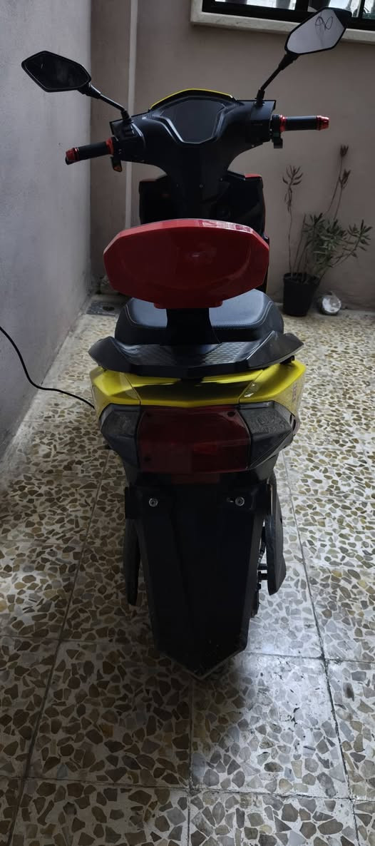 ماطور للبيع  سكنس حيدر النيار شرط شركه معروفه ماطور مكفول من كل شي شرط بطاريات 6 دبل سرعه 80 حقيقي شرط 
بطاريات شرط الفحص ماطور مكفول من كل شي 
#السعر 800 بي مجال 
العنوان حي سومر 
***********
