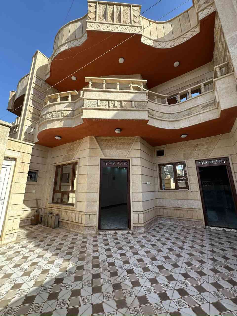 دار للايجار تكريت
(حي العصري خلف شارع البلديه  )

مساحة150  متر 

قريب ع مدارس جداً + شارع السوك الاطباء

جديد البيت 
4 غرف نوم 
شارع 15 متر 
صدر طير 

سعر ٤٥٠ الف قفل 

؛ الاستفسار  اتصال ع 

***********
