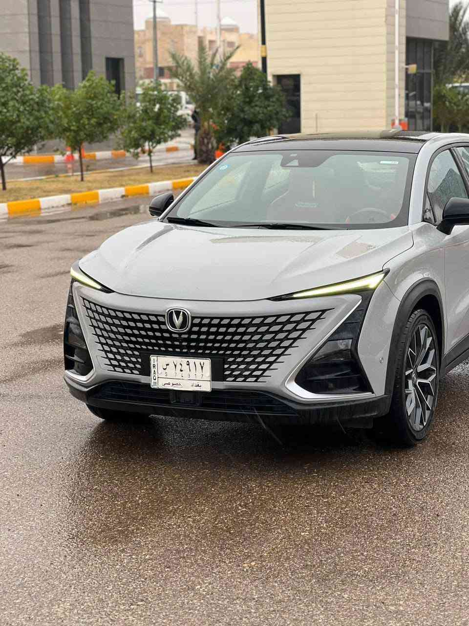 سلام عليكم:شانجان للبيع 
موديل  UnI-t 2023  رقم بغداد ماشية 65كم  مفولة (بصمة-رادارات-تشغيل عن بعد)كلين +مغلفة ppf  فول مواصفات 
سياره جديدة معنى الكلمة
 
السعر ١٨٥ورقه 
مكاني بغداد الشعب  
***********
***********

