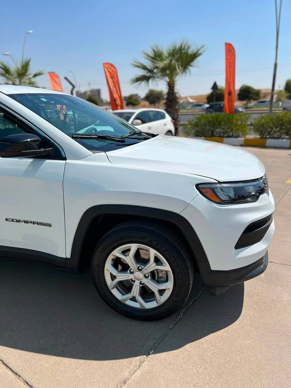 جيب كومباس موديل2024 مواصفات4x4
***********☎️
بونيد جملغ صبغ بدون دواخل يرباك سيستم 
مواصفات 4x4 بصمه شاشه كاميره حساس رادار 
كوشن جلد تحكمات ستيرن تحديد سرعة 
تبريد مركزي  سياره جديد بدون مصرف بعدبيها هواي مواصفات 
 سعر 145$ورقه مجال
