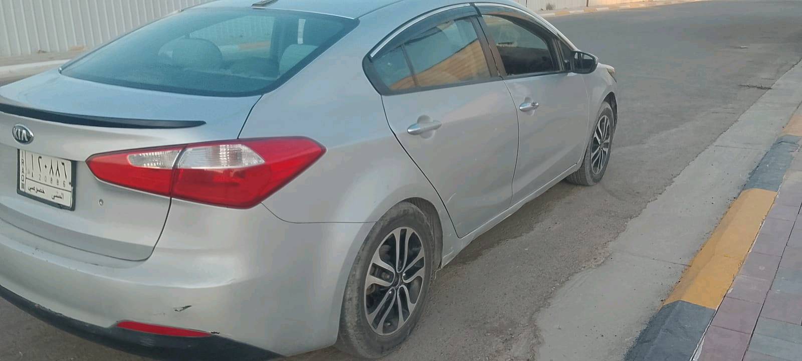 سياره فورتي موديل 2015 وارد امريكي سنويه 2027 رقم مثتى السعر 95 ورقه المكان كربلاء رقم ***********
