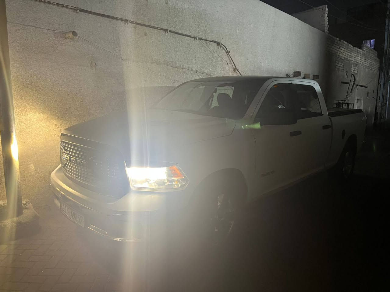 سلام عليكم دوج رام 2019  باب طويل وبدي طول كلاسك جهازه من كلشي 
حادث صفحه اليسره وصبغ عام 
رقم بغداد تحويل مباشر 
سعر 145قفل
رقم ***********
