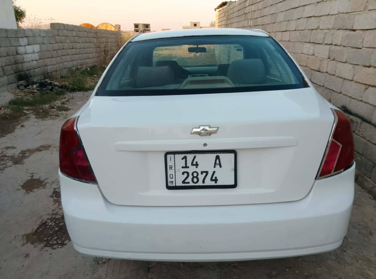 سياره اوبترا 2006 كير توماتيك
هزه جديده كير ومحرك شرط تبريد شرط تحويل ثاني يوم رقمها بصره مكان السياره ناحية وانه 
السعر 46 بي مجال شي قليل 
غير متواجدين على الفيس للاستفسار اتصل على الرقم ***********
