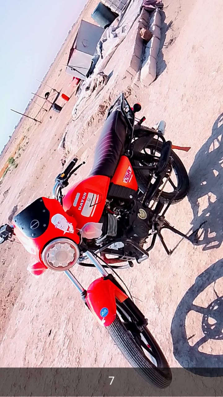 دايون نفخ وراق سكنر موديل 23
مكينه 150 كفاله عامه 
المكان بابل الحمزة الغربي منطقة الغزالي 
السعر 975
***********
