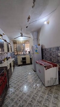 بيت للبيع مساحة 250 يتكون من  ربعه 7×3.5 وغرفتين نوم الاولى 4×5 والثان...