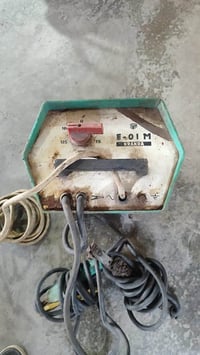 مكينه لحام برغليه البيع العنوان بغداد هـ07709375846
