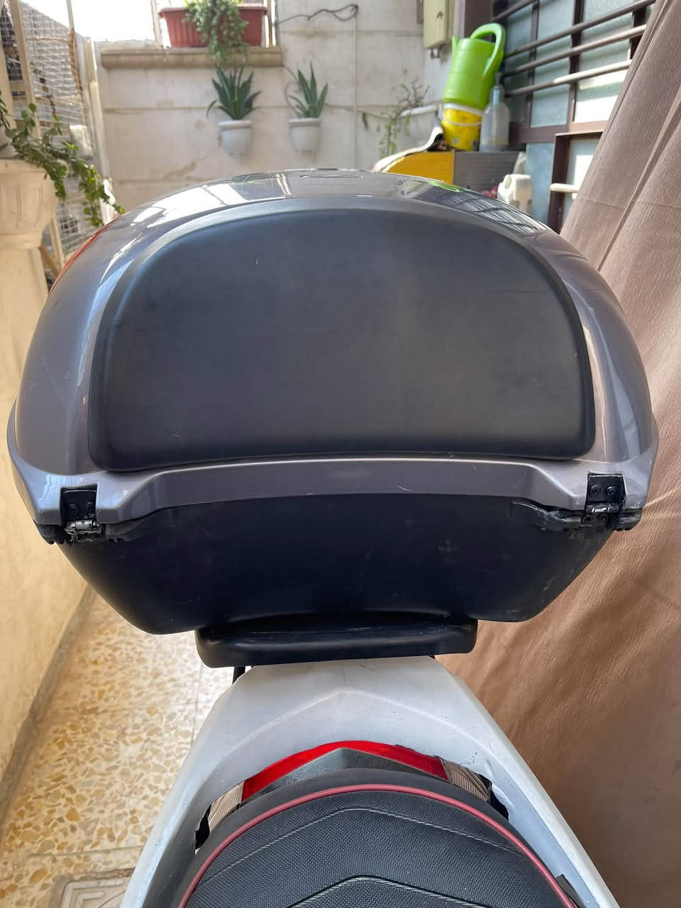 سلام عليكم
للبيع جنطه مال دراجه سلفر ونج اصليه 
ملاحضه المفتاح مالتها ضايع 
الاستفسار ***********
عنوان الدوره 
السعر 55 ألف وبيهه مجال
