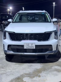 كيا سورنتو 2025 للبيع فول مواصفات  االمواصفات  ‏5كامرات  داتشو  كير ما...