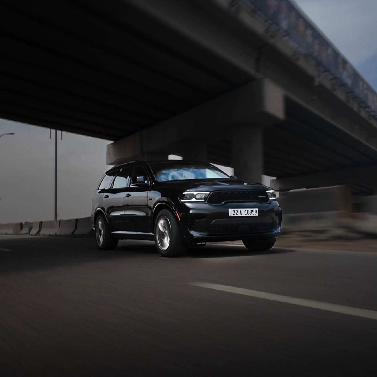 Dodge Durango R/T Plus TOW N' GO
دوج دورانكو ار تي پلس تو اند كو
فول مواصفات واعلى فئة بالدورانكو ١/١
الموديل : ٢٠٢٤
المحرك : ٨ سلندر ٥٧٠٠ هيمي
الممشى : 28 الف ميل فقط
وارد امريكي كلين تايتل
رقم - اربيل بسمي سنوية
المواصفات :
فتحة سقف ( سلايد )
سقف شاموا
داخل السيارة مطعم كاربون فايبر ( forged carbon )
رادار امامي مانع تصادم
رادار خلفي مانع تصادم
رادار تحديد المسار + كروز كونترول متكيف مع الشارع
نقطة عميه
بهاي الفئة الراديتر يكون حجمه اكبر من الراديتر مال النسخ الثمانية سلندر العادية يتحمل حرارة و ضغط اكثر
الدبلات نفسه دبلات نسخه ال SRT
ويل ٢٠ + بريكات بريمبو نفس ال SRT
فتحات البنيد
حساسات امامية + خلفية
صندوق كهربائي
مقاعد جلد + كنتارا + هيتر + تبريد + خزن 

مقاعد خلفية VIP
harmon/kardon نظام الصوت
eco + sport + track + Tow + Snow تحكم وضعيات القيادة
ستيرن هيتر + شفتات ستيرن
شحن وايرلس
كار پلي وايرلس + اندرويد اوتو
مكان بغداد 
***********
