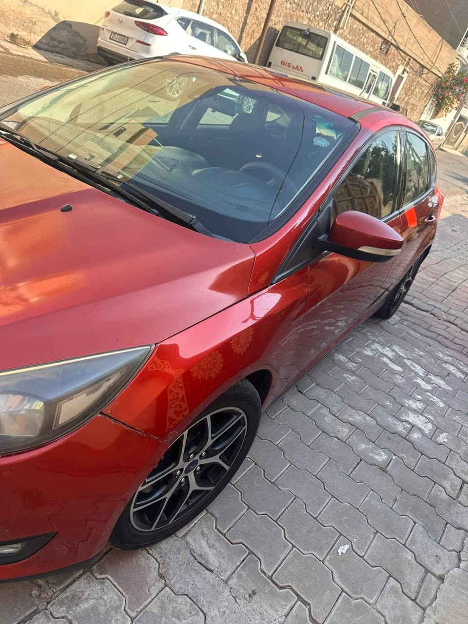 فورد فوكس 2018
فول موصفات سلايد شاشة كبيرة دوار حادثها جاملغ سايق فقط السعر 85 وبيها مجال شوية
*********** Singapore
