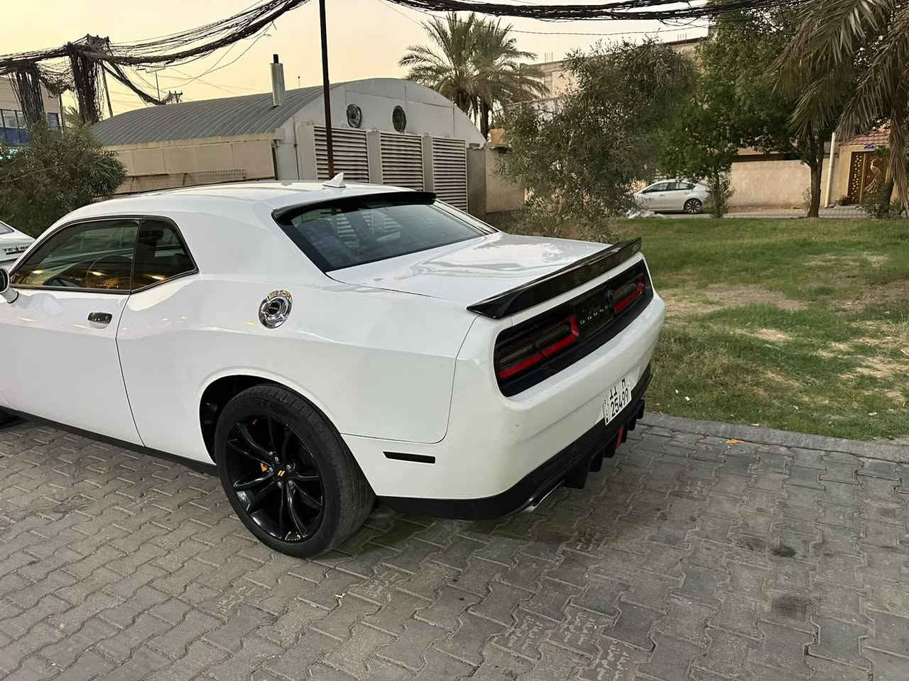 سلام عليكم 
جالنجر 2018sxt  
باسمي هزة سنوية جديدة 
حادثها موجود بل صورة جوة 
فقط لاغير فقط صبغ لا ضربة لامعجون 
سعر 145 
العنوان كربلاء 
رقم الهاتف 
***********
