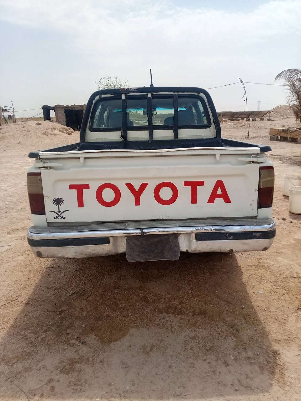 سلام عليكم سياره لبيع موديل 2002سياره مناسبه تفاصيل عله رقم***********
