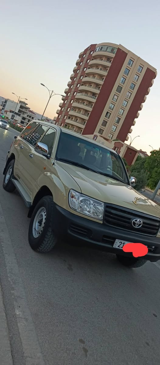 مۆنیکا2005
فول عادی 
گیڕعادی
بئ دەعم ولئ دراوی
ڕەنگی بۆیاغی گۆراوە کراوەبەخاکی
گئڕمەکینەدەبڵ ئەکسل تەبرید هەمووی بەشەرت
چوارتایەی تازەی بۆبەستراوە
سعری 154گەڵاکەمیک معامەلە
لەسلیمانیم
سەنەوی زینگەی تازەیە
*********** السليمانية, العراق
