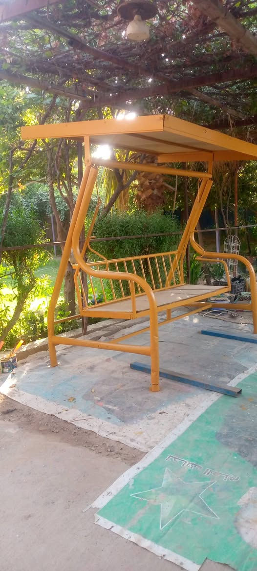 مرجوحة • طباخ • كيزر