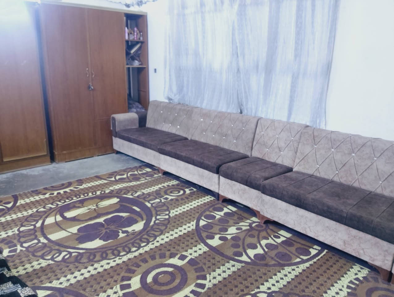 حي الميثاق • ديوان ٦ قطع • بدون زاوية