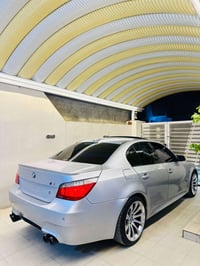 E60 ٢٠٠٦ • ٥٥٠ ٨سلندر • رقم سليمانية