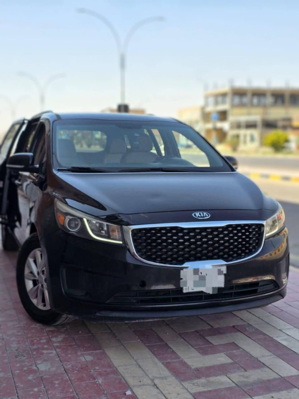 كيا كرنفال موديل 17 محرك 3 ونص بانزين
7 راكب كصة جنطة وغيرها كفالة وضع شركة حدادية جديدة لوك تبريد 3 قطع فول اشاير بالمري مري شفط تحكمات نظام ايكو قتصادي 
كير أوتو + عادي  مقعد  كهربائي  باقي المقاعد متحركة بالكامل 
كفالة كير ومحرك ضمان  #السعر_65 مجال بسييط  ***********
