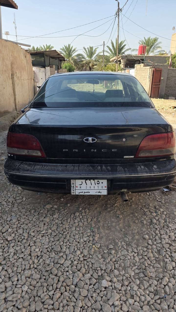 بسعر 29 ورقة. فقط فقط فقط.  وبيها مجال 
دايو برنس فراشة. موديل. 1996  
رقم بغداد سنوية الى 27 
كير اوتماتيك. 
تبريد ثلج.  
جام كهرباء. 
كير مكينة جاهزات. 
سنتر لوك 
سويجات عدد 2 فقط. 
مرشوشة جمالية. تخبل السيارة. 
لايتات اشاير. كلها جاهزة. 
نقصها بطاين بيبان امامية ٢ فقط.  
للتواصل.   *********** 
السيارة يمي.  ثقة وضمان وامان.  انت راح تاخذ من قمر العيساوي
