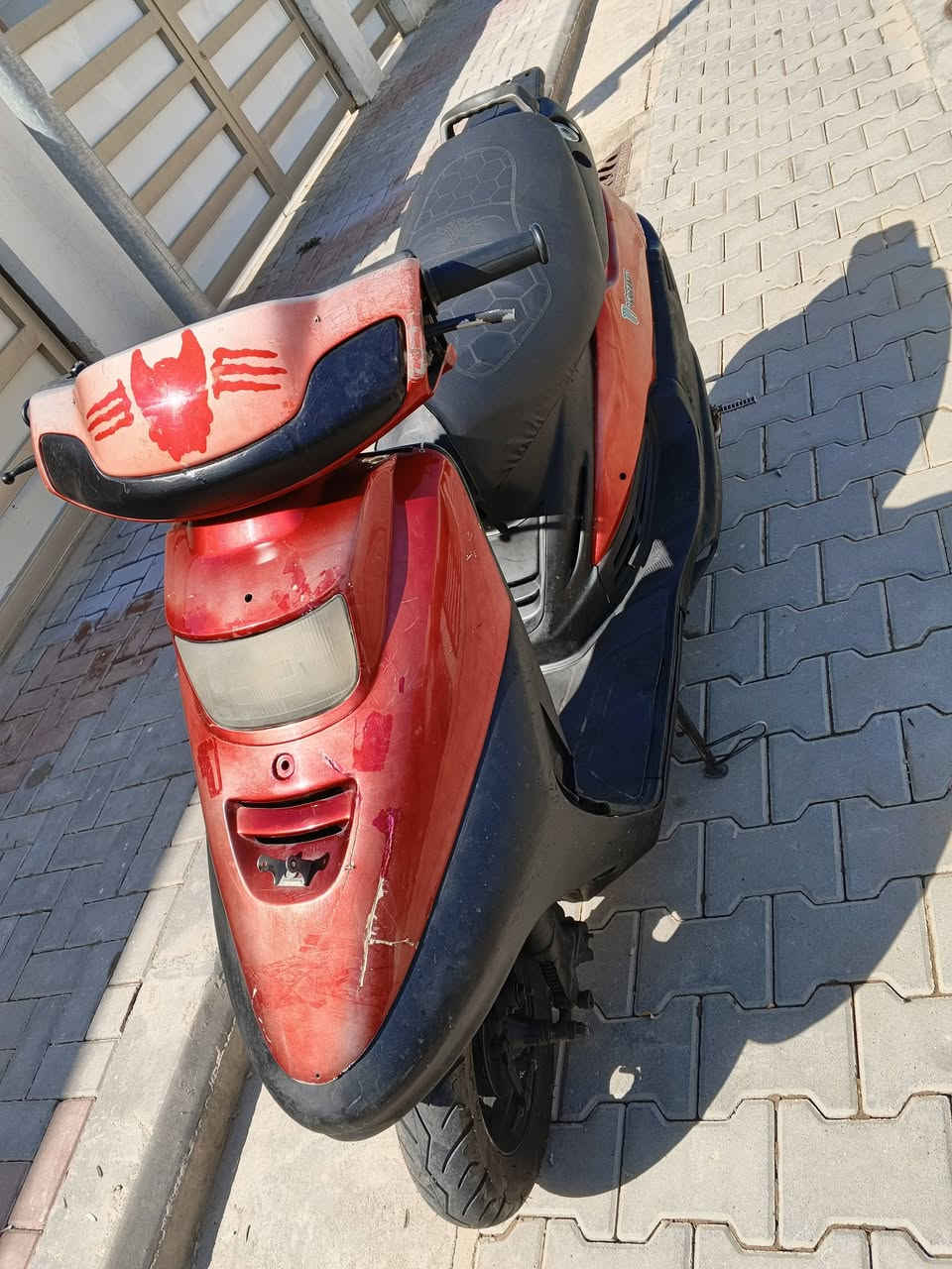 للبيع
فضائي 140 مجهز وكامل مابي نقص 
كهربائيات لايتات اشاير سلف هندر 
محرك مجفت جديد 
***********
