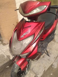 سكنس • شغالة • ياباني