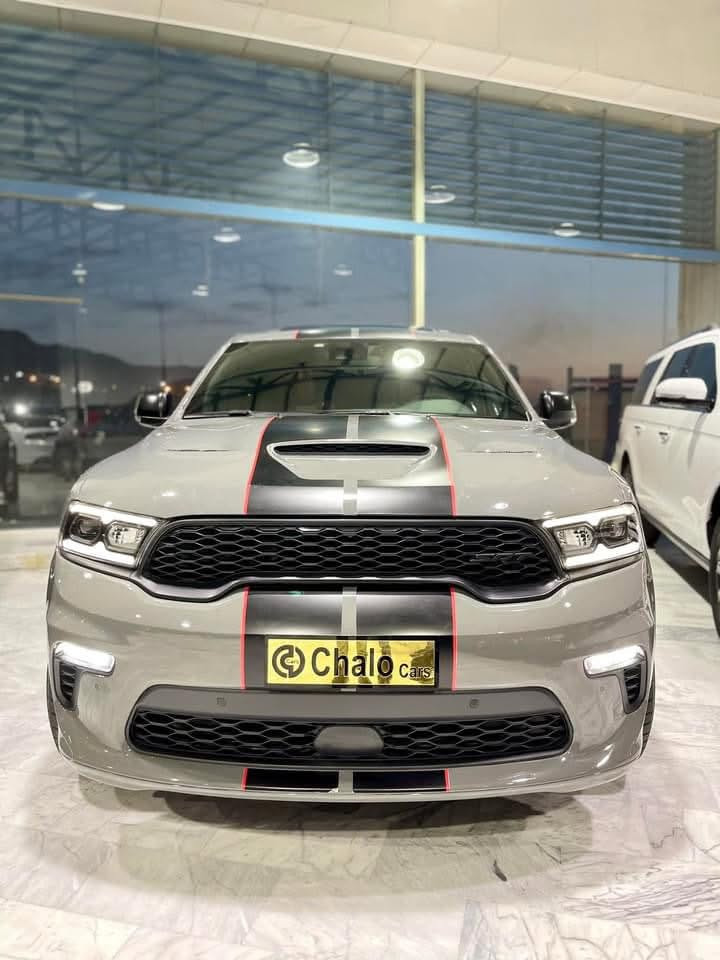 🚘 Dodge Durango SRT 2022 دوج دورنكو فول مواصفات كلين
‏• 6.4L HEMI V8
• ماشية 34,000 
• اعلى مواصفات بالدورنكو SRT Full Option 
•بدون حادث Clean title 
• اللون: سمنتي 🩶
• داخلية جلد أحمر فاخر ♥️
• دركسون  SRT
• مغلفة PPF بالكامل ضمان 10 سنوات + عازل حراري للجام 
• سماعات Harman Kardon
•كشن خزن ميموري
•مقاعد تدفئه تبريد
•مقاعد خلفيه منفصله + فرس وسطي VIP 
•شفتات ستيرن 
•فتحة سقف
•رادار امامي + رادار خلفي + نقطة عمياء + تحديد مسار قيادة الية
* وبعد هوااي مواصفات اللي يعرف شنو SRT يعرف مواصفاتها تجي اعلى من اي فئه من ناحيه الشكل والكت كامل والدواخل 

💰 السعر: 44,000$
يوجد مجال بسيط للجادين فقط.

📍 مكان السيارة بغداد
للتواصل ***********
