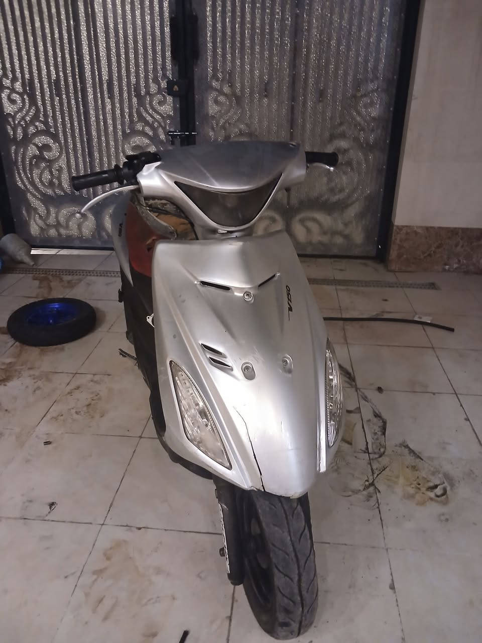 سلام عليكم دراجه ادرس محرك ١٥٠ ببه صوت بل زنجيل سعره ب ١٥٠ الف مكاني بنوك شارع الكنيسه رقمي ***********
