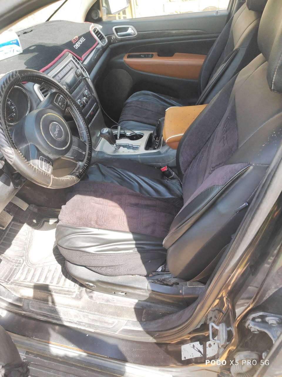 Jeep Laredo 2011
محرك 6 سلندر 
لتر 3.6
رقم انبار بأسم المالك تحويل مباشر
قدرة المحرك 3600
دواخل نظيفه
صاروخ ارضي 
السعر خاص
للاستفسار اكثر ا ارسل على الرقم في الواتساب ***********