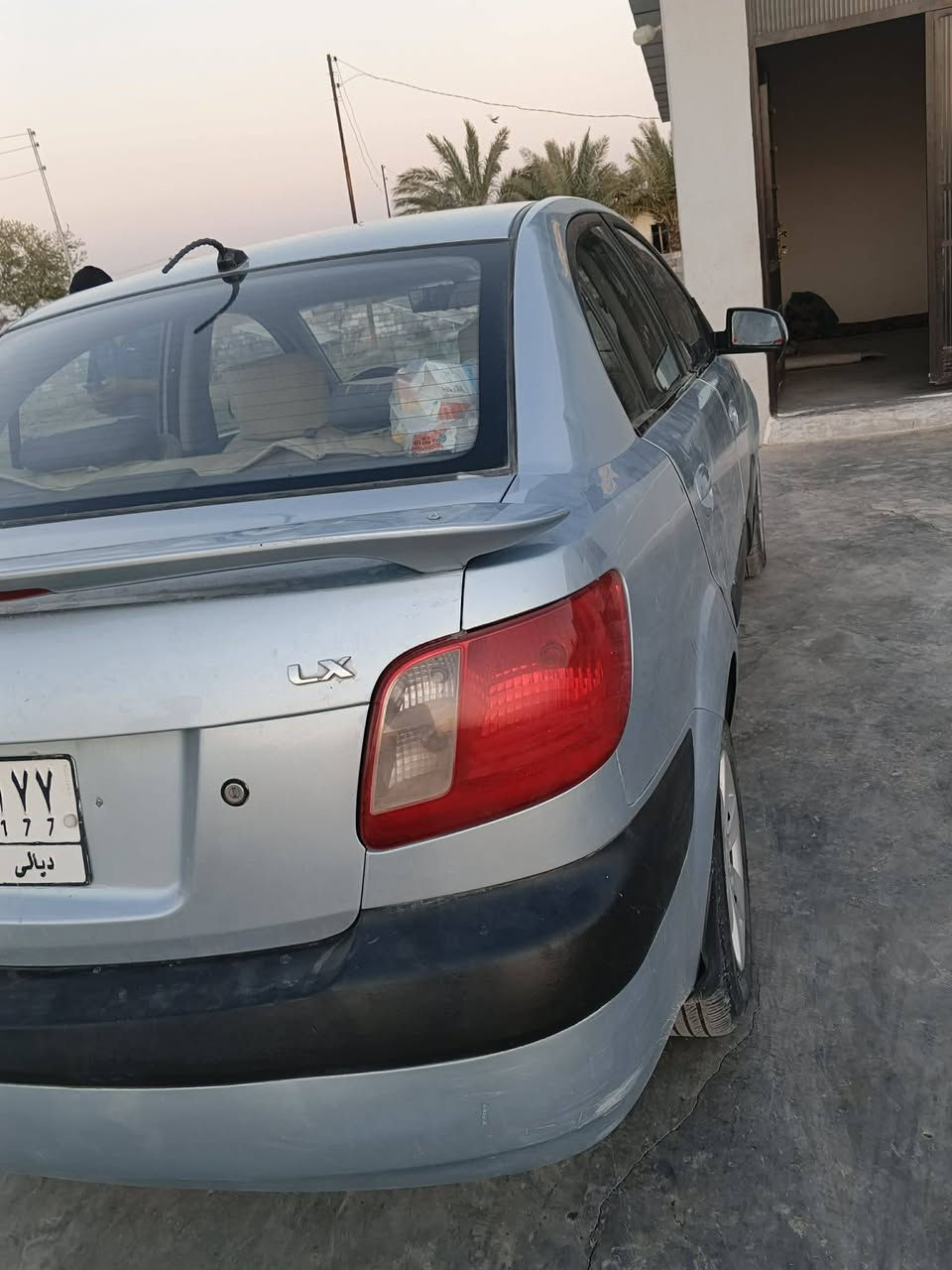 كيا ريو 2007نضيفه رقم ديالئ نكليزي مميز  حولتها بسمي ***********
