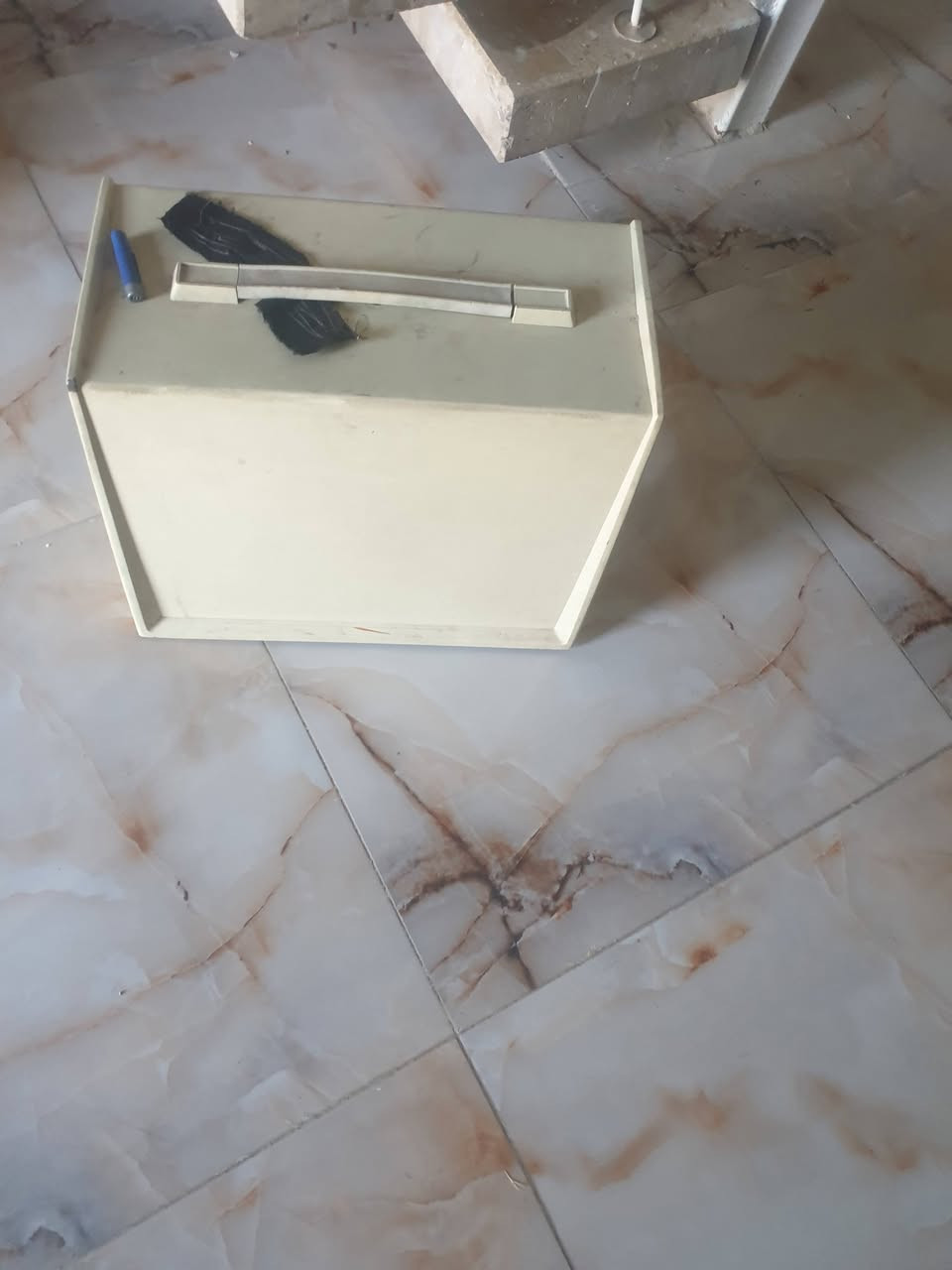 للبيع سعر 80وبي مجال ***********
