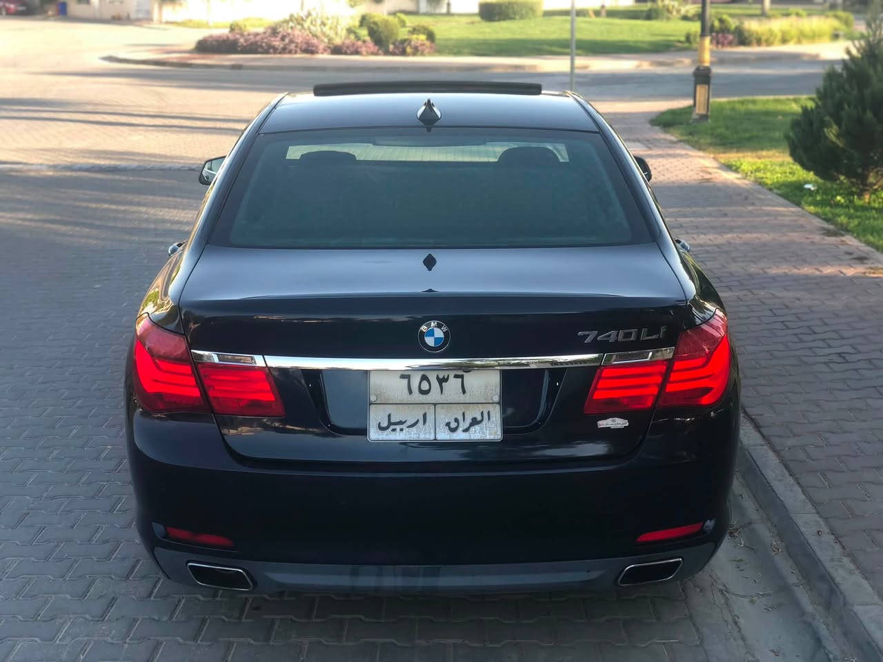 السلام عليكم bmw 740 il
موديل ٢٠١٠ السياره وكاله العروش دتنباع من المالك الثاني السياره حديده بمعنى الكلمه كلشي بيهة عل وضعيه الشركة وفول فول مواصفات 

المواصفات :

داتا شو 

اوتو بارك 

رادار 

تحديد مسار 

ناضور ليلي

ثلاجة

سيدي جنجر 

كشن تدفئة +تبريد

داخل مشمي 

كامرات

صندوق كهرباء

ابواب شفط

لايت داينمك

تنبيه المنطقه العمياء

٥ فصوص يعني ماكو اكثر من هيج مواصفات السياره كامله ماناقصهة شي وخليجية واكو بعد هواي شغلا بيهة اهل المصلحة يعرفون شنو مواصفاتهة سعر السياره ١٨٥ ورقه وقابل للتفاوض 

للاستفسار :***********
