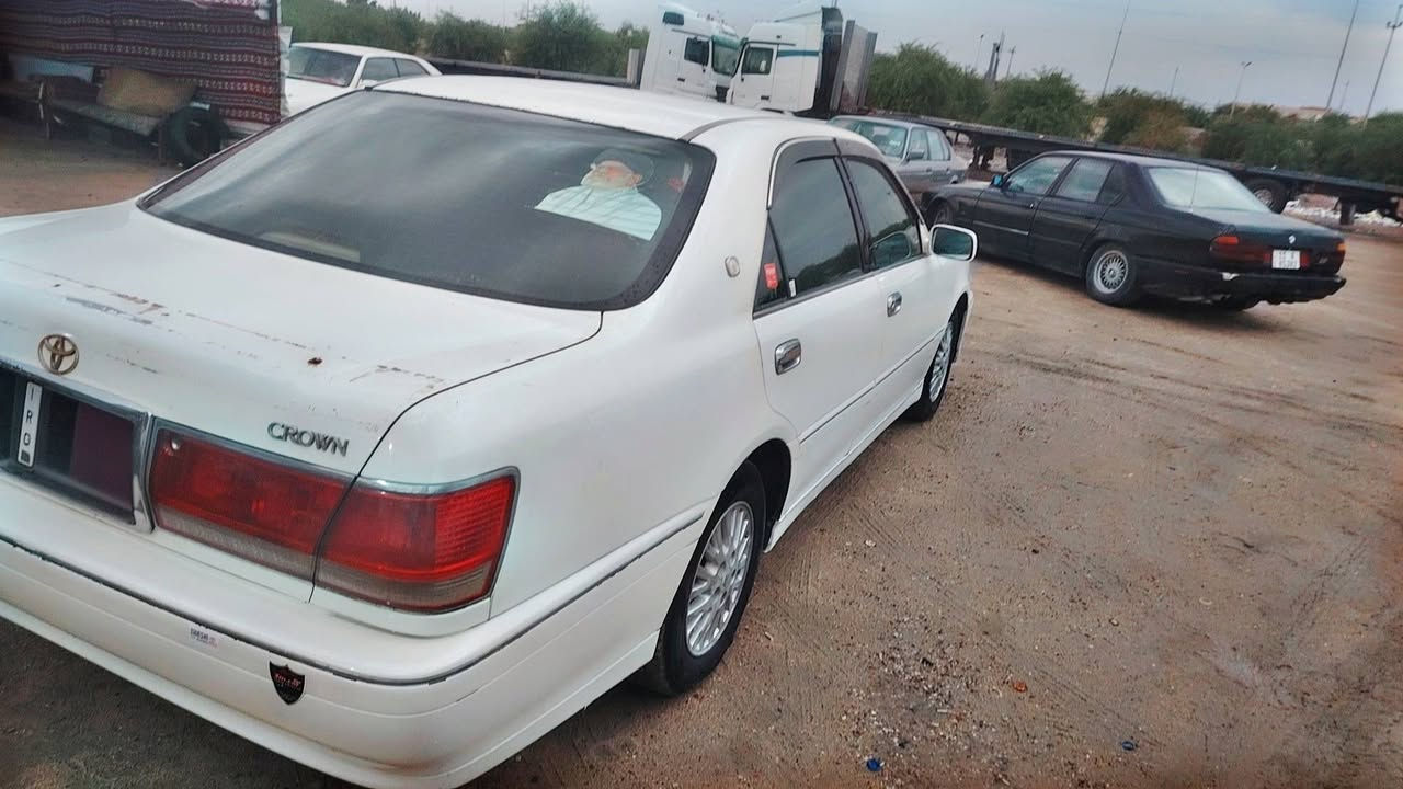 ملكه 2002
رقم انبار انكليزي
سنويه 2030 باسمي تحويل 
كصتين محرك فيفيتي ام الكلاص جديد
السعر 85 وبيها مجال
*********** بصره
