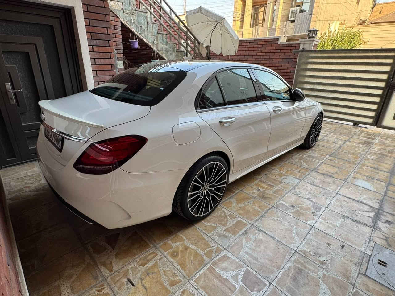 🚘🔥 Mercedes-Benz C300 2020 | AMG Black Edition 🔥🚘
💰 السعر: 259 ورقة
📞 *********** 

✨ للبيع مرسيدس C300 موديل 2020 – Black Edition – AMG Kit – Full Option ✨ 

🔸 المواصفات والتجهيزات:
• محرك 2.0 Turbo – 4 Cylinder
• قوة حوالي 255 HP
• ناقل حركة أوتوماتيك 9G-TRONIC
• AMG Exterior Package
• Black Edition
• جنوط AMG رياضية
• LED High Performance Headlights
• إضاءة داخلية Ambient Lighting
• شاشة وسطية Central Display
• نظام Apple CarPlay & Android Auto
• Bluetooth و USB
• كاميرا خلفية
• حساسات أمامية وخلفية Parking Sensors
• تشغيل بصمة Keyless Start
• دخول ذكي Keyless-Go
• مقاعد كهربائية
• ذاكرة للمقاعد
• تدفئة مقاعد
• مقود AMG متعدد الوظائف
• مثبت سرعة Cruise Control
• نظام مراقبة النقطة العمياء Blind Spot Assist
• نظام تحذير الاصطدام والمساعدة على الفرملة
• نظام المحافظة على المسار Lane Keeping Assist
• ABS / ESP / Traction Control
• فتحة سقف
• تكييف أوتوماتيك Dual-Zone Climate Control
• فرش داخلي فاخر
• تشغيل وإطفاء أوتوماتيكي
• مرايا كهربائية وقابلة للطي
• حساسات مطر وإضاءة
• Drive Select بعدة أوضاع قيادة 

📌 العداد: 45,000 ميل
📌 رقم أربيل – بأسمي شخصياً
📌 فحص وهزة ورقم كلها جديدة ✅
📌 حادث بسيط جداً – فقط طرف الجاملغ الأمامي
📌 بدون أي أضرار داخلية 

💎 سيارة مرتبة جداً وشكل AMG Black Edition مميز، والمواصفات غنية. 

📍 العنوان: بغداد – الدورة – شارع أبو طيارة
📞 *********** 

💰🔥 السعر: 259 ورقة فقط
