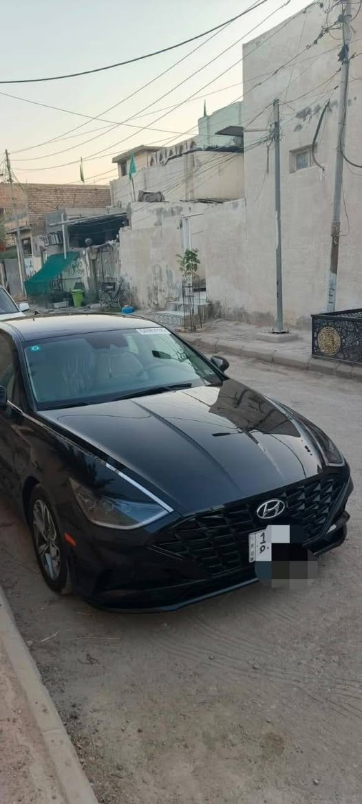 السلام عليكم
سوناتا للبيع فقط بدون مراوس موديل 2023 وارد امريكي فئة SEL جديده ماشية جداً قليل بالنسبة للوارد ٣٨ الف كيلومتر ٢٣الف ميل ونص قابله للزياده حادثها شخط جانبي لاغير وتصلح PDR على كد الشخط وانصبغ وصور التصليح والصبغ موجوده كير محرك مكفولات محرك GDI 2500 عدى الشخط مكفولة من كلشي بدون تبديل بدون فتح اي قطعه بدون ايرباك كل ايرباكاتها سليمه رقم بغداد سنويتها جديده ورقم الشاصي موجود بالصور السياره موجوده بالسماوة للاستفسار الاتصال بالرقم *********** غير متواجد على الفيسبوك السعر ١٨٩ ورقه وبيها مجال قليل حك الجيه
