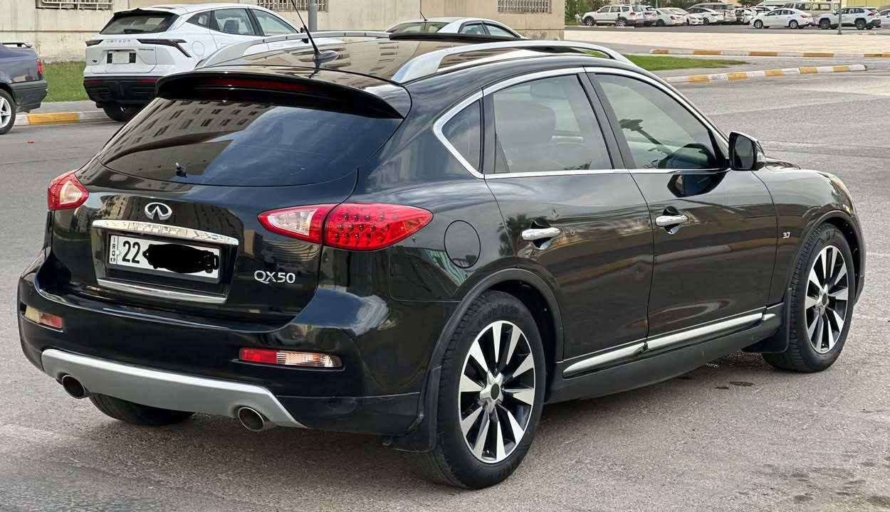 سلام عليكم
🔥 نيسان انفنتي QX50 2017 |
رقم مميز اربيل تحويل اوكاله 
        فول مواصفات 🔥
🚘 93 ألف كم فقط
💪 V6 3.7L | فور ويل AWD | السيارة صاروخ
▪️ فول مواصفات
     ستيرن كهرباء
▪️ تحكم ستيرن فول
▪️ فتحه 
▪️ كشنات جلد
▪️ كشنات تدفئة
       وتبريد 🔥❄️
▪️ تحكم كهربائي للكشنات 
الخلفية صعود ونزول كهرباء
▪️ تحديد مسار
▪️ 4 كاميرات
▪️ حساسات أمامية وخلفية
▪️ إشارات مراية
▪️ ويل 18 إنچ
▪️ بكلايت LED
▪️ نظام زينون بلادي
▪️ فور ويل AWD
🔧 المحرك والأداء
▪️ محرك 3.7 لتر V6
▪️ أداء قوي واستجابة ممتازة
▪️ السيارة صاروخ 🚀
   وارد امريكي 
▪️ الحادث دعامية خلفية فقط – كلين
▪️ الباب الخلفي ورش كلير من امريكا فقط
▪️ السيارة جاهزة للاستخدام كفاله من الغراق 
💎 QX50… فخامة، قوة، ف
🔄 للبيع أو المراوس
  السعر 137 ورقه 
📍 بغداد – بسماية
📞 ***********
