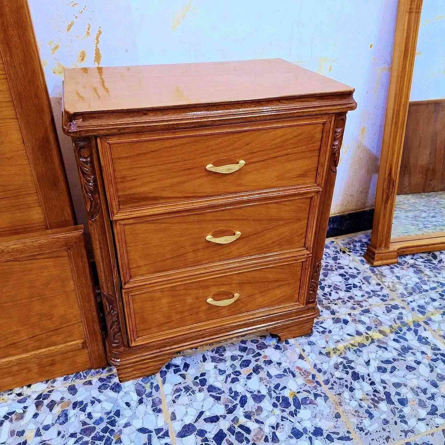 الحجز الأولوية واتساب 💭
غرفه تفصال ست ابواب ملحق  درجه اولى كلها عظم جاوي شغل وعمل ونجاره ما موجود بالاسواق شغل عراقي  6ملم داخل وخارج 

عنوان بغداد بلديات توصيل موجود 🚛 

دز صوره واتساب وتدلل 🌷 رابط واتساب 👇 

https://wa.me/9647884062549

او الاتصال /***********
