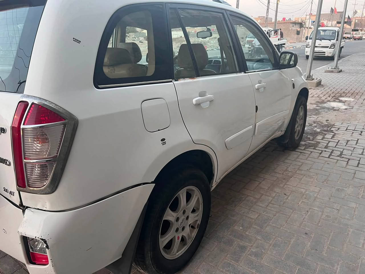 تيكو مديل ١٥ 
محرك ٢٠٠٠ يحمى بيه كازكيت 
كير ميكانيك 
بدون صبغ بس طخات بسيطه واضحه بالصور
سعر ٥٠ وبيه مجال 
رقم راعيها ***********
