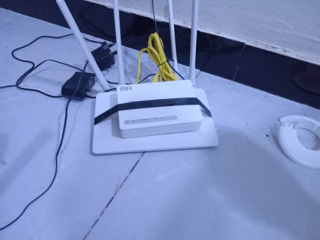 جهاز واي فاي جديد مستعمل سبوع مع الكارتون العنوان كربلاء شارع الجاير  مقابل أسواق برتقالة حي ميثم التمار نهاية شارع المولد قرب أسواق جود ***********
