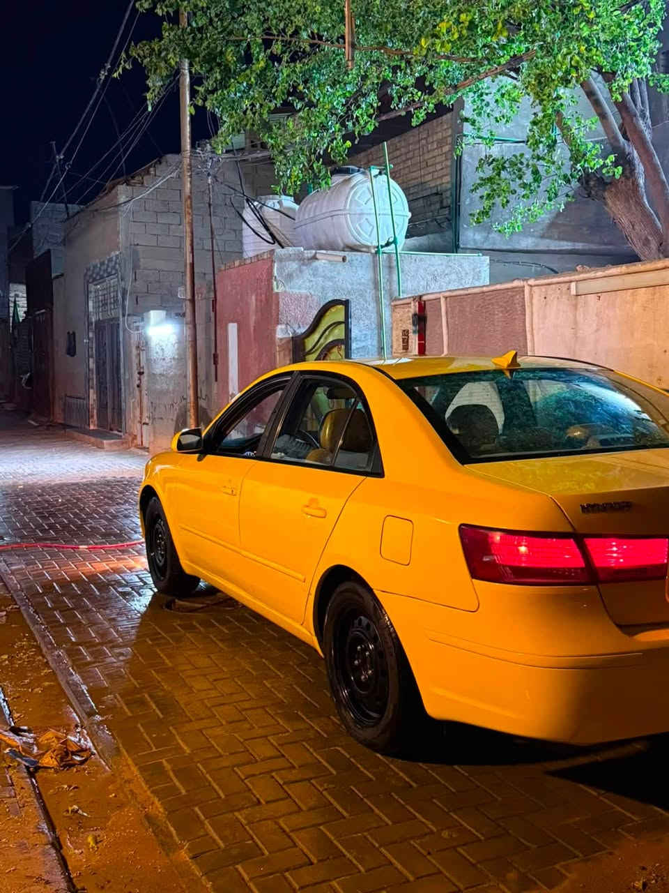 السلام عليكم سوناتا موديل 2009 وارد أمريكي 

تعمير كله جديد

صبغ ومكينه وكهربائيات

تخم تاير صدر خلفي جديد

رقم بغداد. مكانها بغداد مدينه الصدر 

***********السعر 90 وبيها مجال
